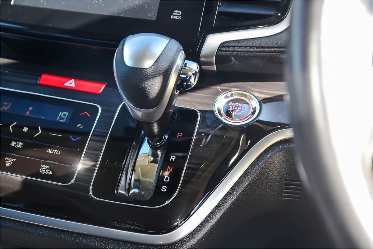 2018 Honda Odyssey VTi-L 5th Gen