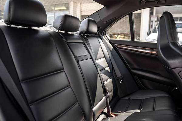 2010 Mercedes-Benz C-Class C63 AMG W204