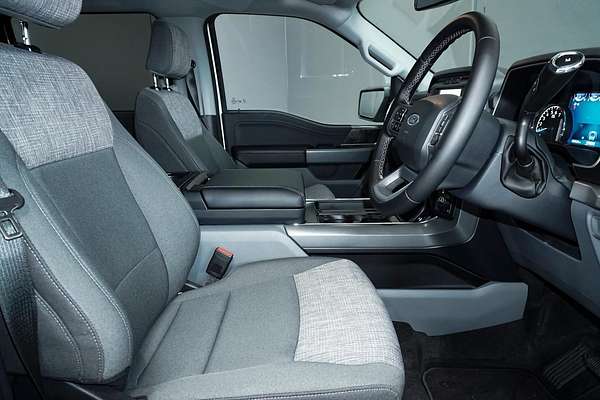 2023 Ford F-150 XLT 4X4 LWB