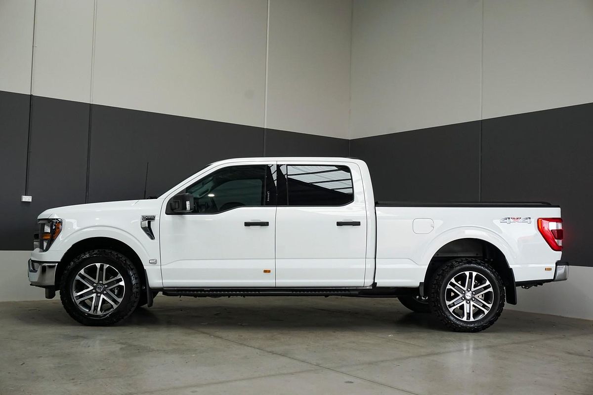 2023 Ford F-150 XLT 4X4 LWB