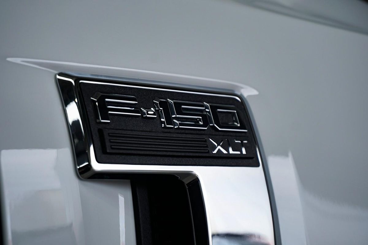 2023 Ford F-150 XLT 4X4 LWB