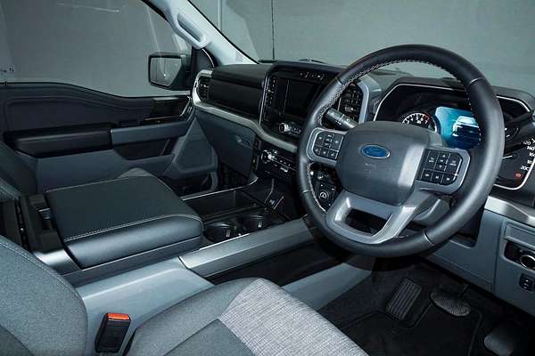 2023 Ford F-150 XLT 4X4 LWB