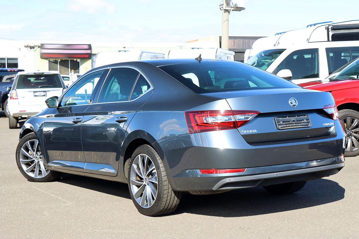 2018 SKODA Superb 162TSI NP