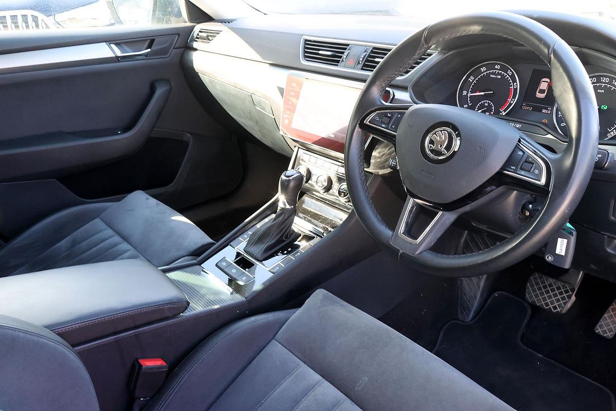 2018 SKODA Superb 162TSI NP