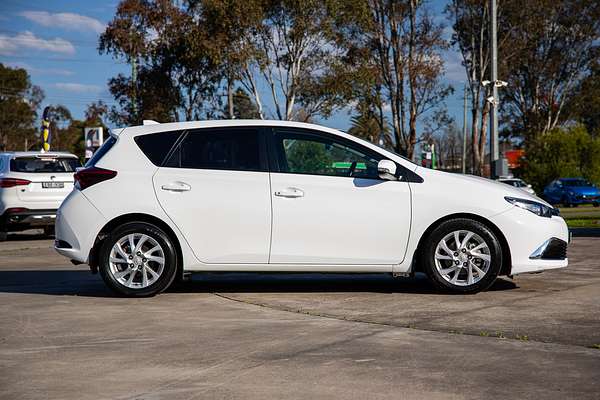 2015 Toyota Corolla Ascent ZRE182R