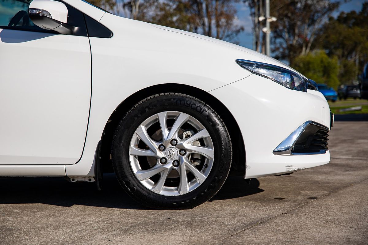 2015 Toyota Corolla Ascent ZRE182R