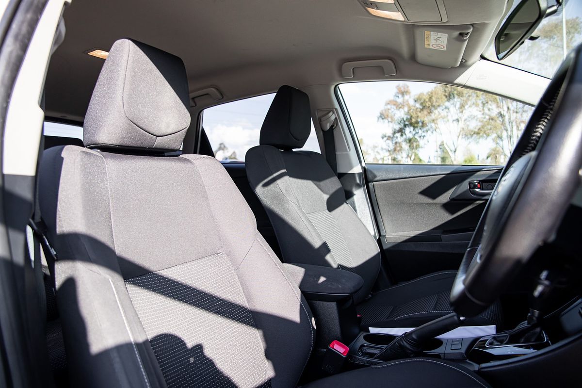 2015 Toyota Corolla Ascent ZRE182R