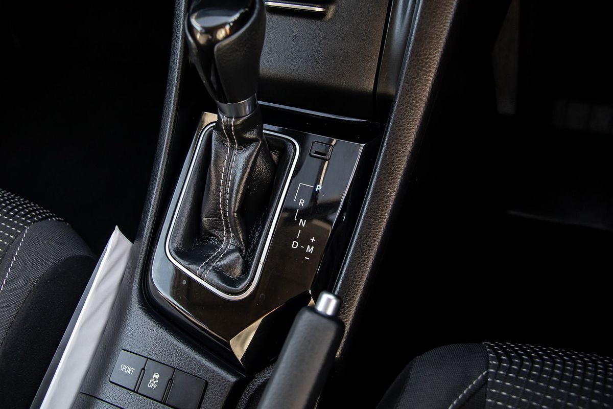 2015 Toyota Corolla Ascent ZRE182R