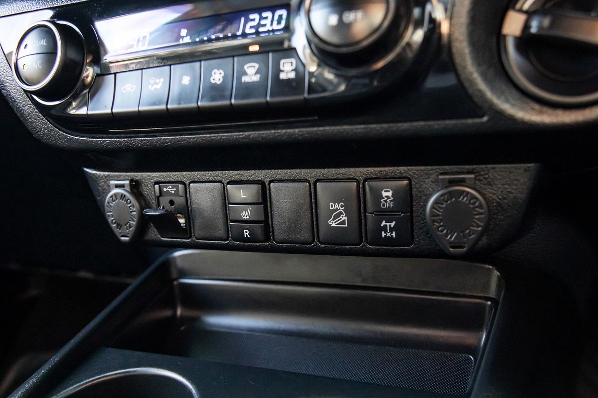 2021 Toyota Hilux Rugged X GUN126R 4X4