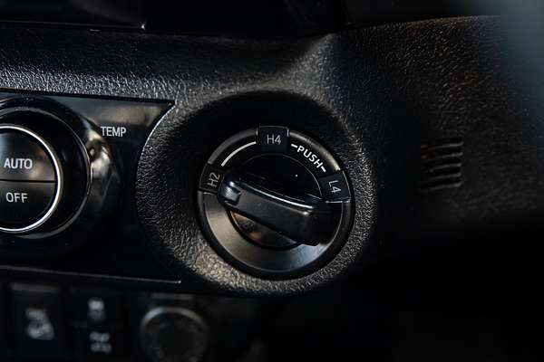 2021 Toyota Hilux Rugged X GUN126R 4X4