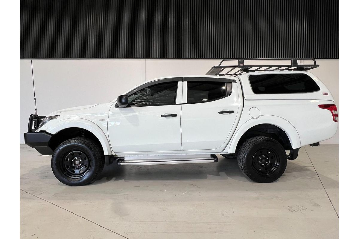 2015 Mitsubishi Triton GLX MQ 4X4