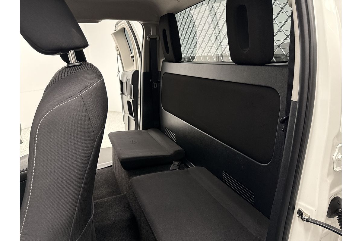 2016 Toyota Hilux SR GUN123R Rear Wheel Drive