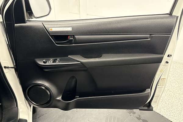 2016 Toyota Hilux SR GUN123R Rear Wheel Drive