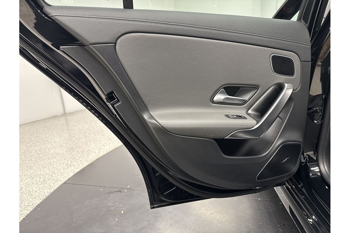 2020 Mercedes-Benz Unknown