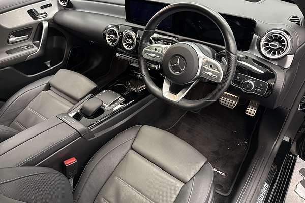2020 Mercedes-Benz Unknown