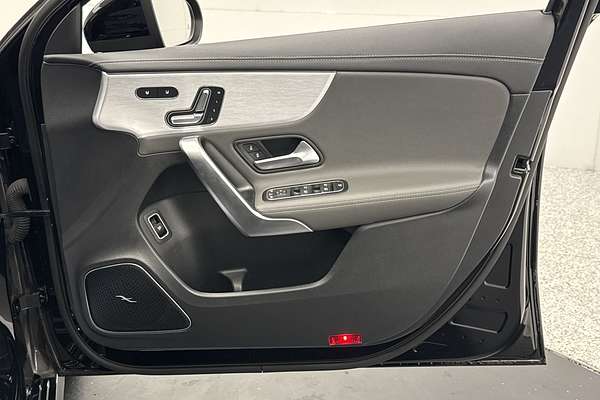2020 Mercedes-Benz Unknown
