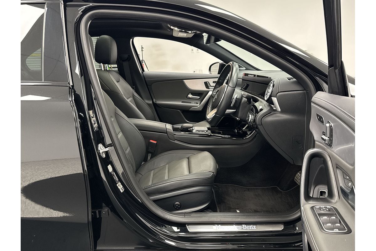 2020 Mercedes-Benz Unknown