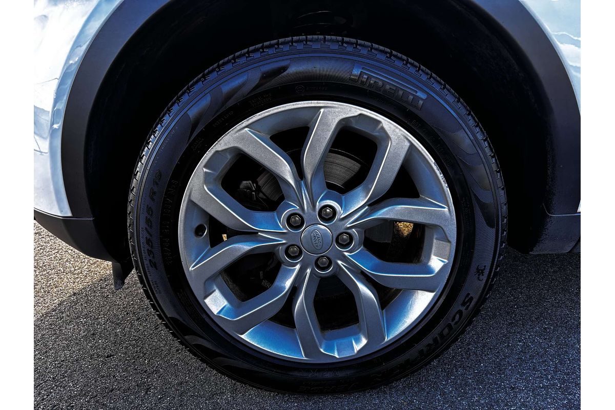 2017 Land Rover Discovery TD4 HSE Series 5