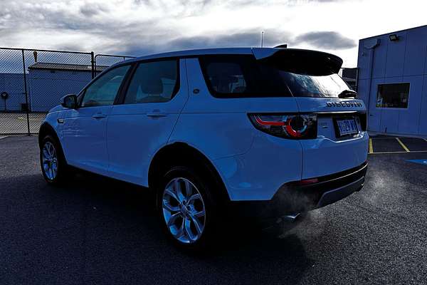 2017 Land Rover Discovery TD4 HSE Series 5