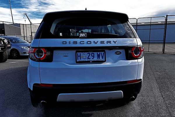 2017 Land Rover Discovery TD4 HSE Series 5