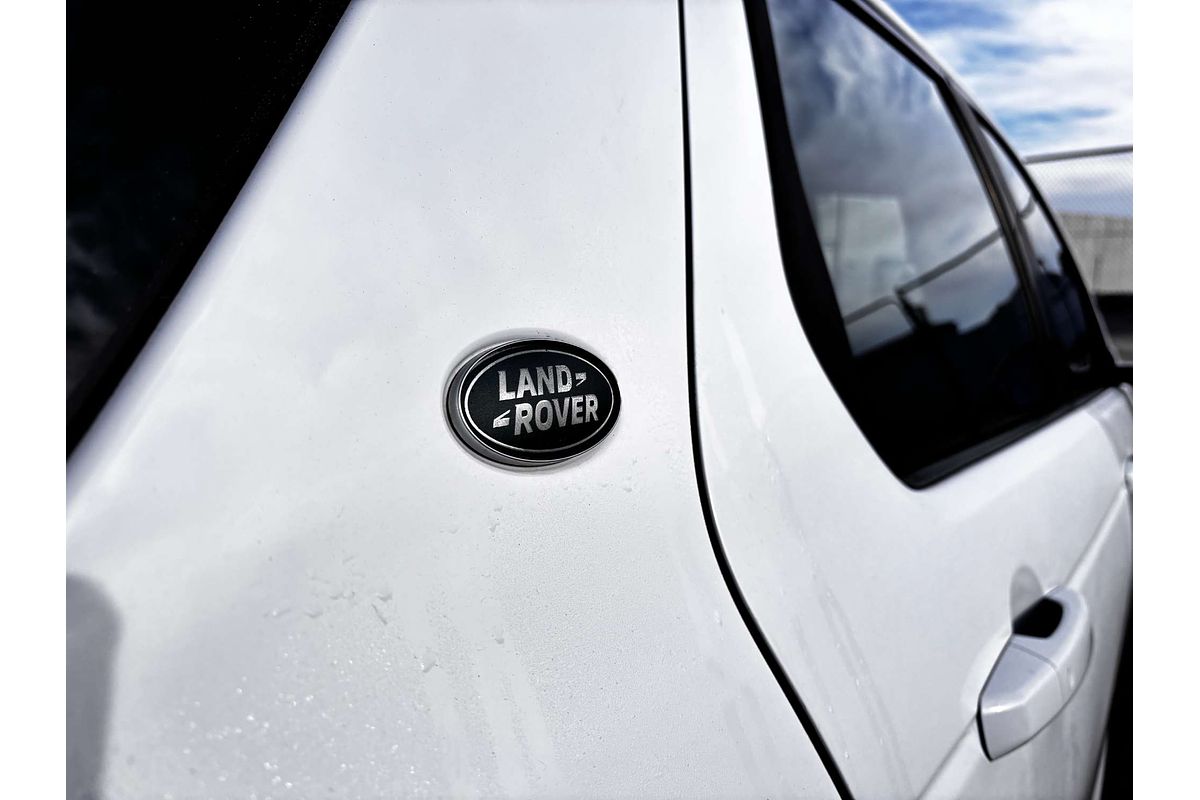 2017 Land Rover Discovery TD4 HSE Series 5
