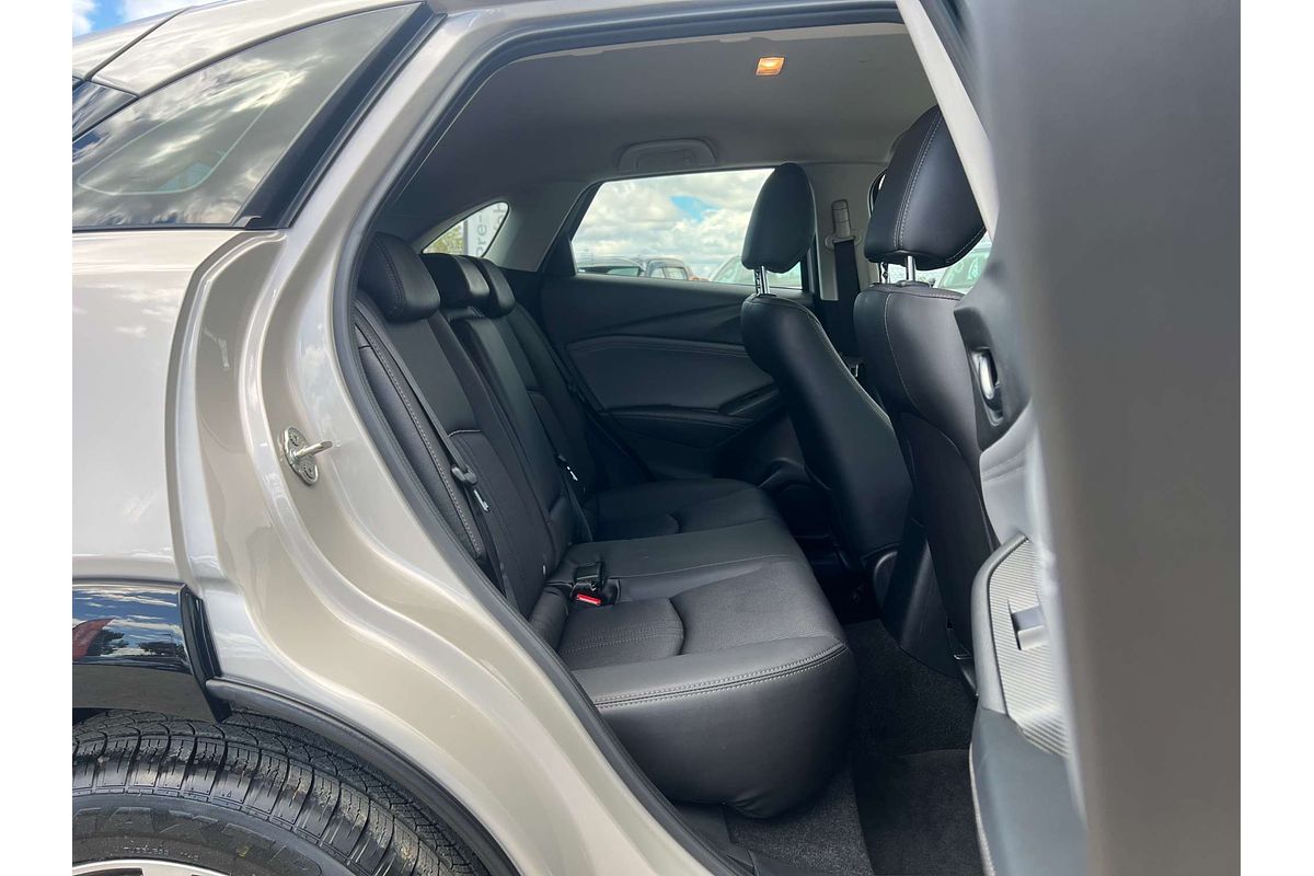 2022 Mazda CX-3 sTouring DK