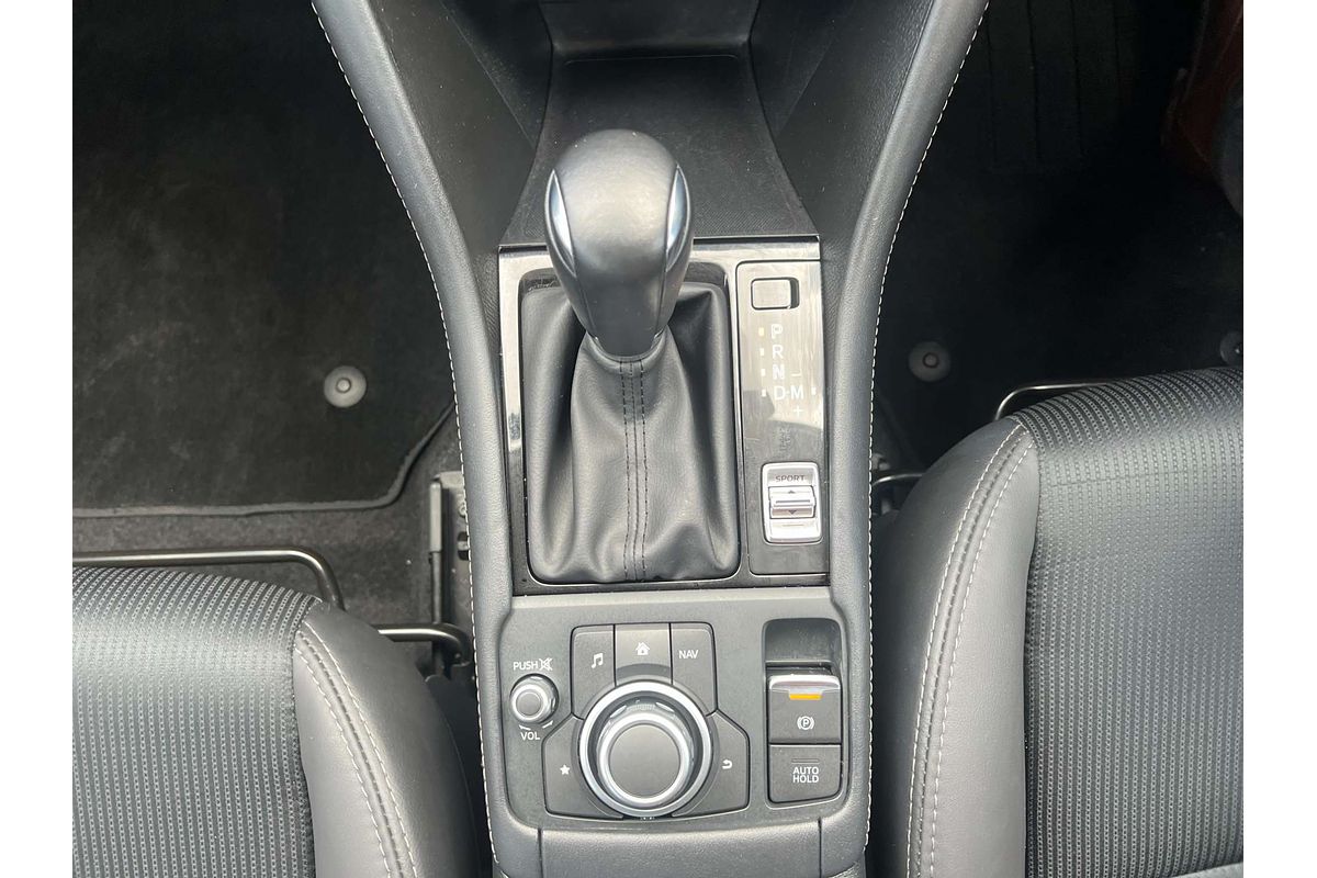 2022 Mazda CX-3 sTouring DK