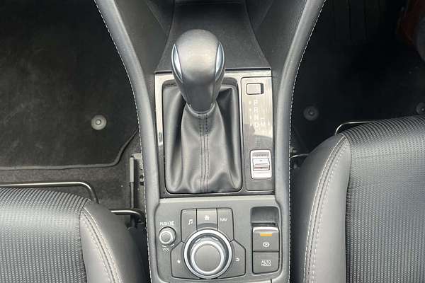 2022 Mazda CX-3 sTouring DK