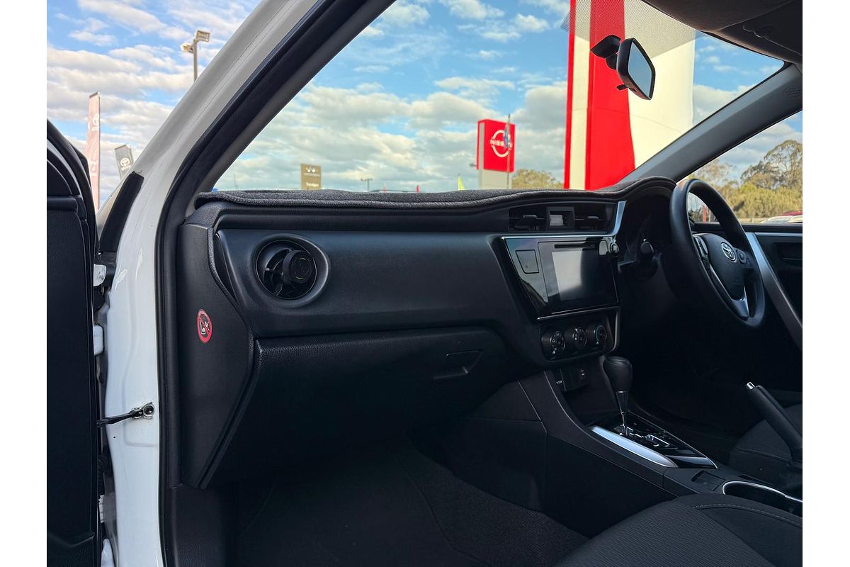 2017 Toyota Corolla Ascent ZRE172R