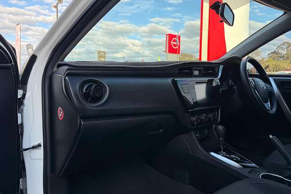 2017 Toyota Corolla Ascent ZRE172R