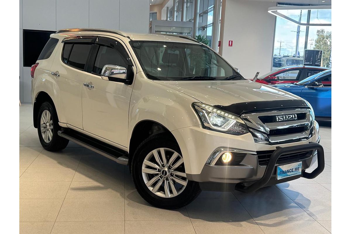 2018 Isuzu MU-X LS-T