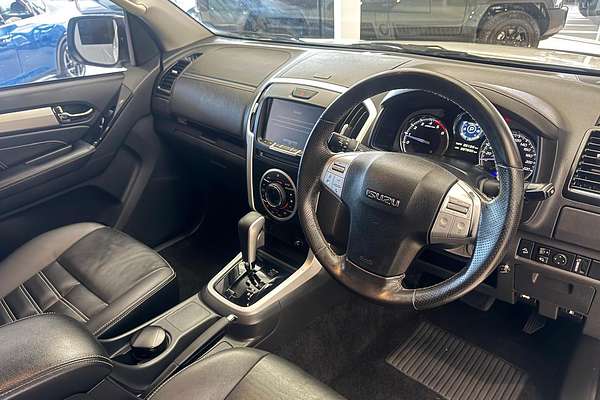 2018 Isuzu MU-X LS-T