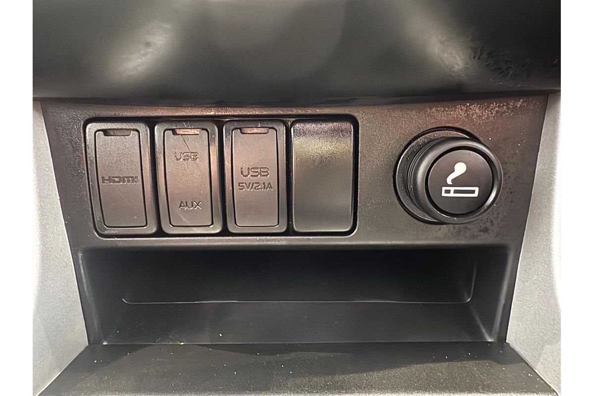 2018 Isuzu MU-X LS-T