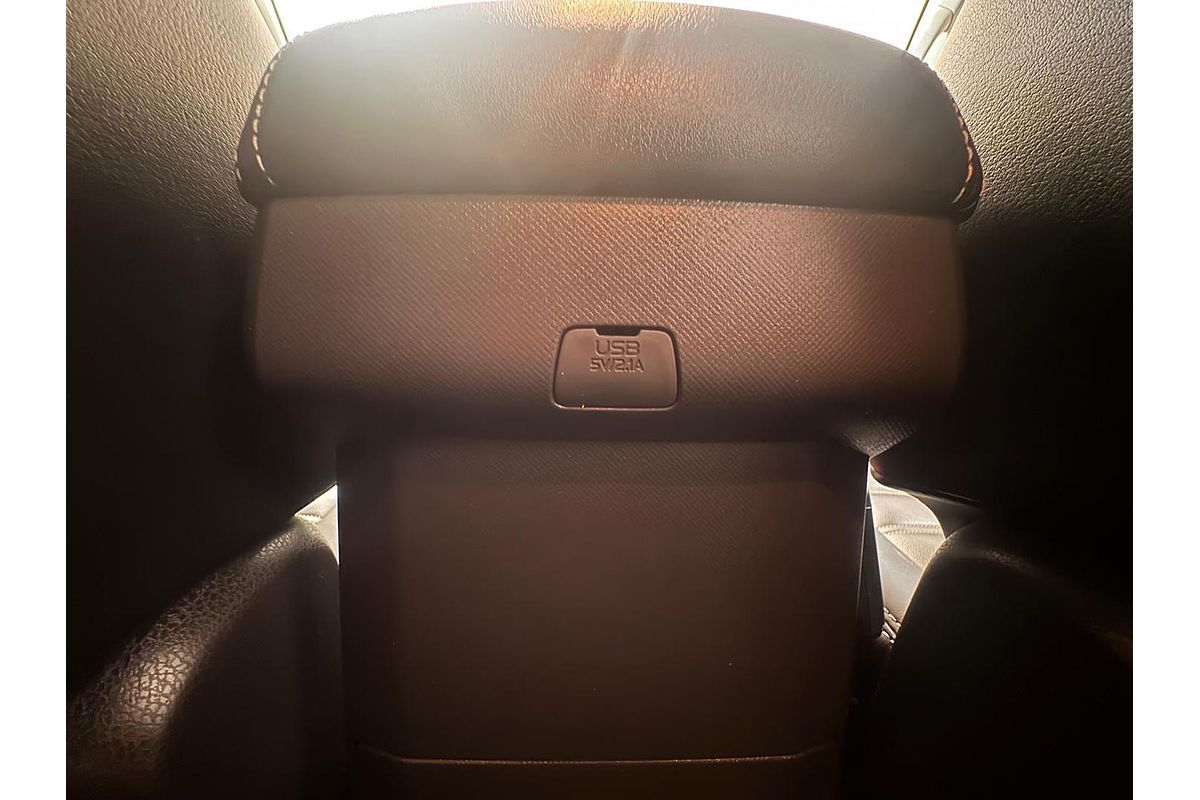 2018 Isuzu MU-X LS-T