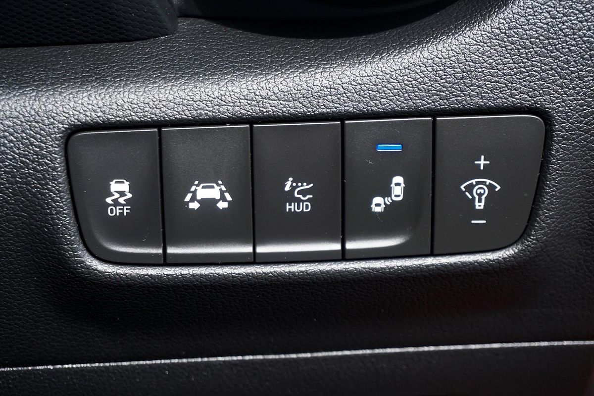 2020 Hyundai Kona Highlander OS.3