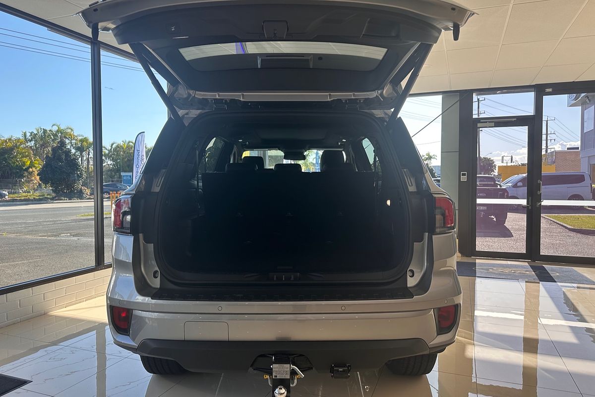 2025 Ford Everest Platinum 3.0L