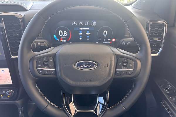 2025 Ford Everest Platinum 3.0L