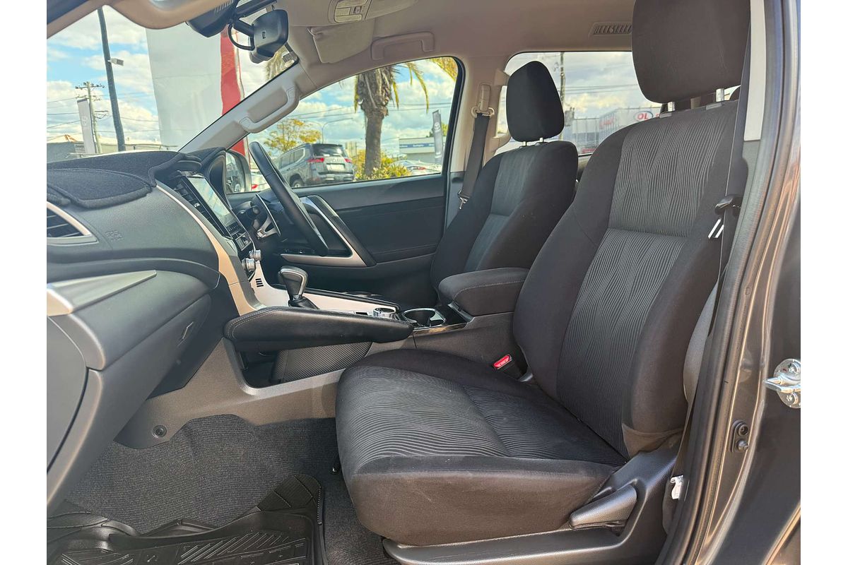2021 Mitsubishi Pajero Sport GLS QF
