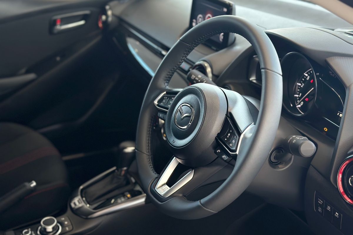 2025 Mazda 2 G15 Evolve DJ Series