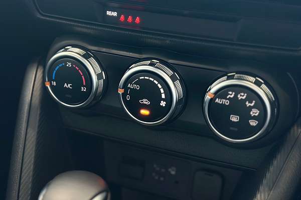 2025 Mazda 2 G15 Evolve DJ Series