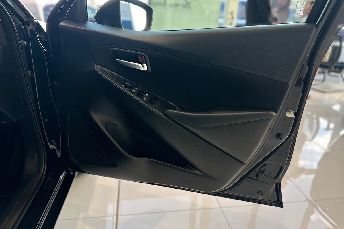 2025 Mazda 2 G15 Evolve DJ Series