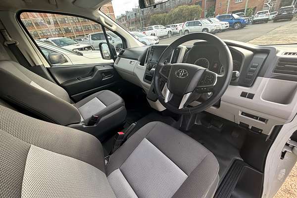 2019 Toyota Hiace GDH300R LWB