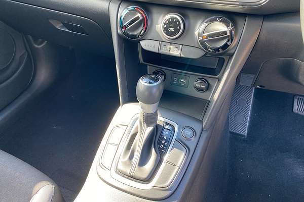 2020 Hyundai Kona Active OS.3