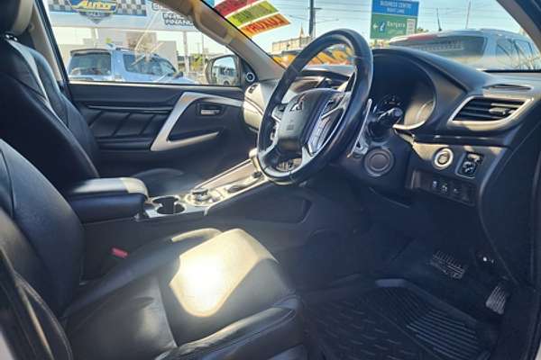 2019 Mitsubishi Pajero Sport Exceed QE