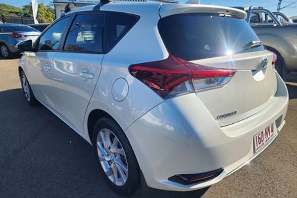 2017 Toyota Corolla Ascent Sport ZRE182R