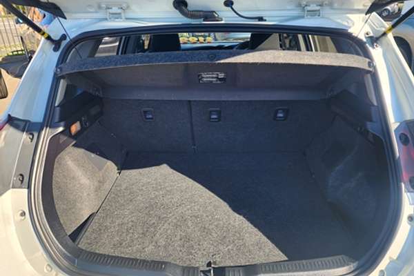2017 Toyota Corolla Ascent Sport ZRE182R