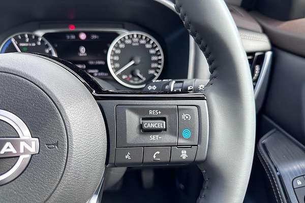 2025 Nissan X-TRAIL ST-L e-POWER T33