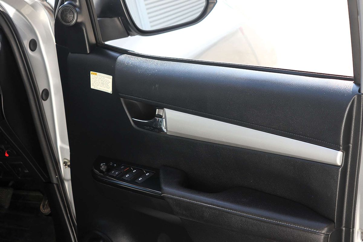 2018 Toyota Hilux SR5 GUN126R 4X4
