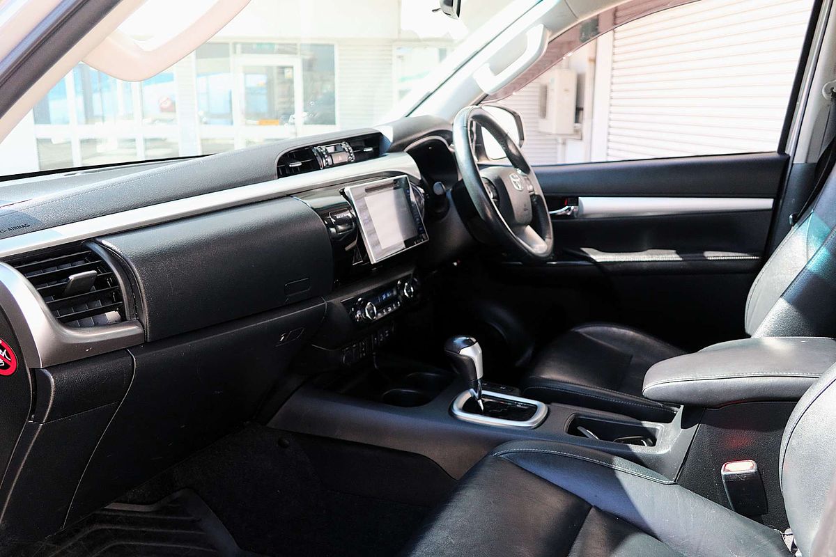 2018 Toyota Hilux SR5 GUN126R 4X4