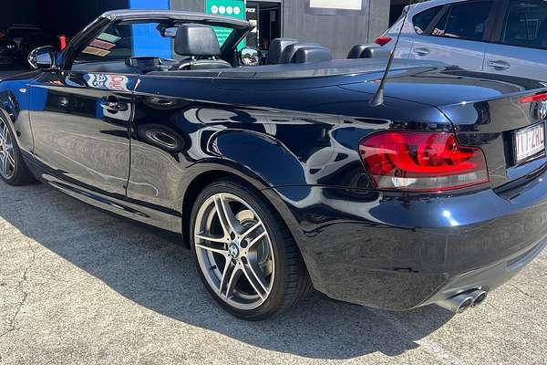2013 BMW 125i E88 MY12 Update